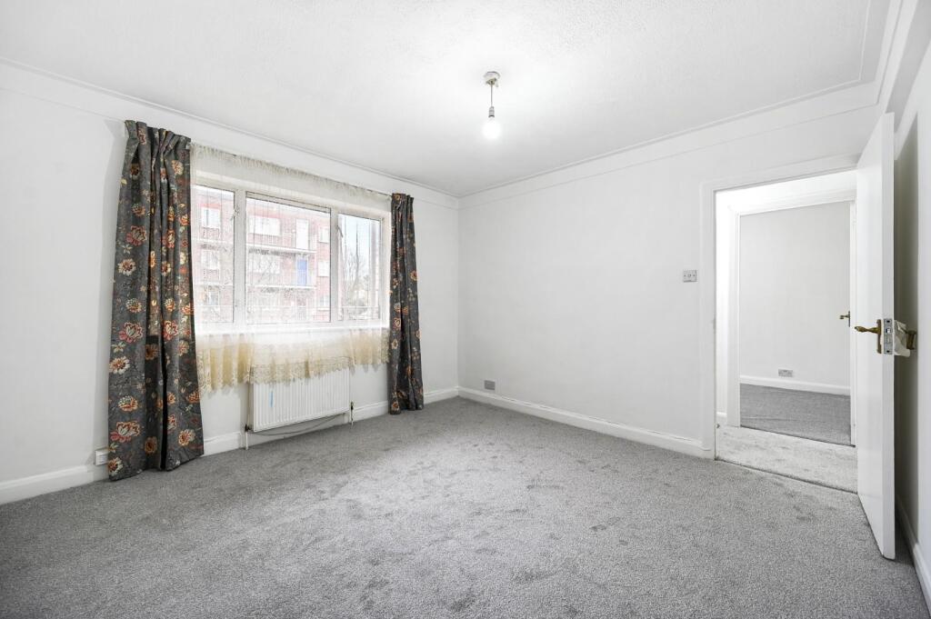 RCREA- 19 rosemont court- reception 6 (1).jpg