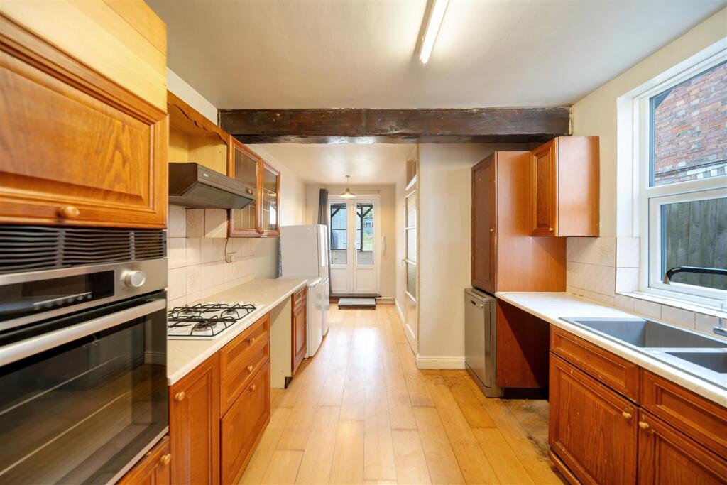 85 Foxhall Rd-31.jpg