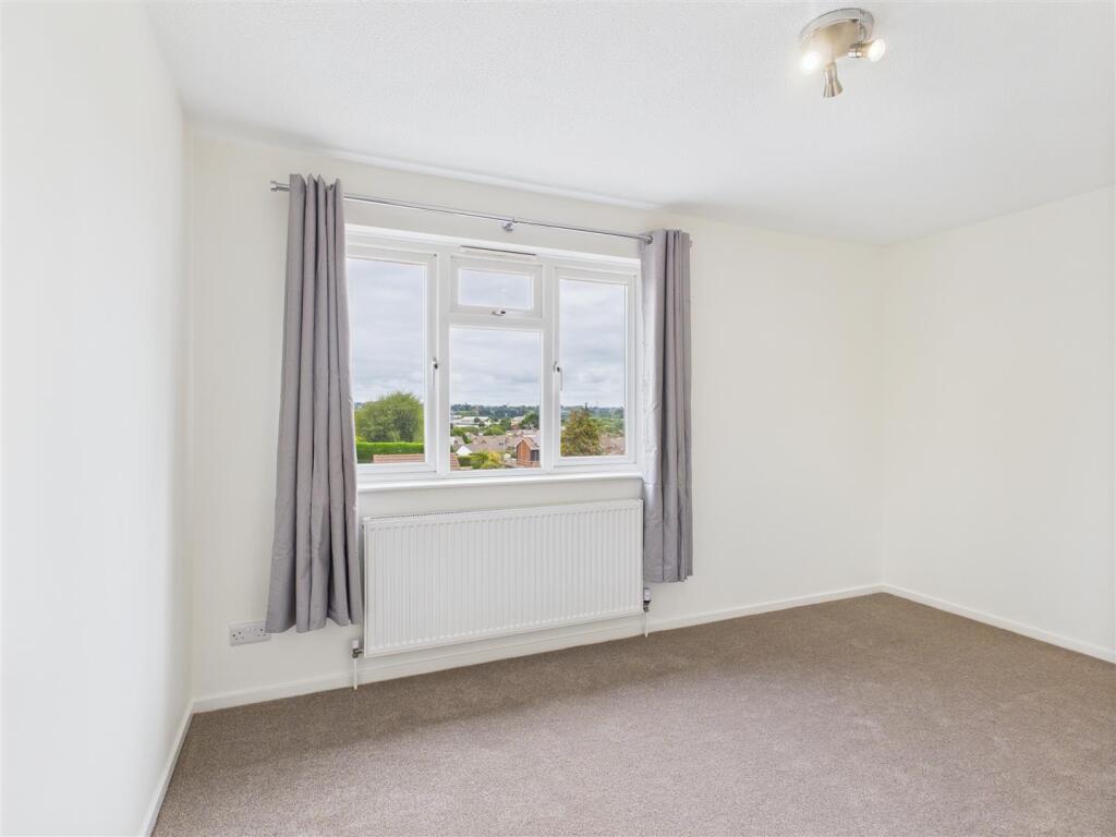 60 Smith Field Road - 04.jpg