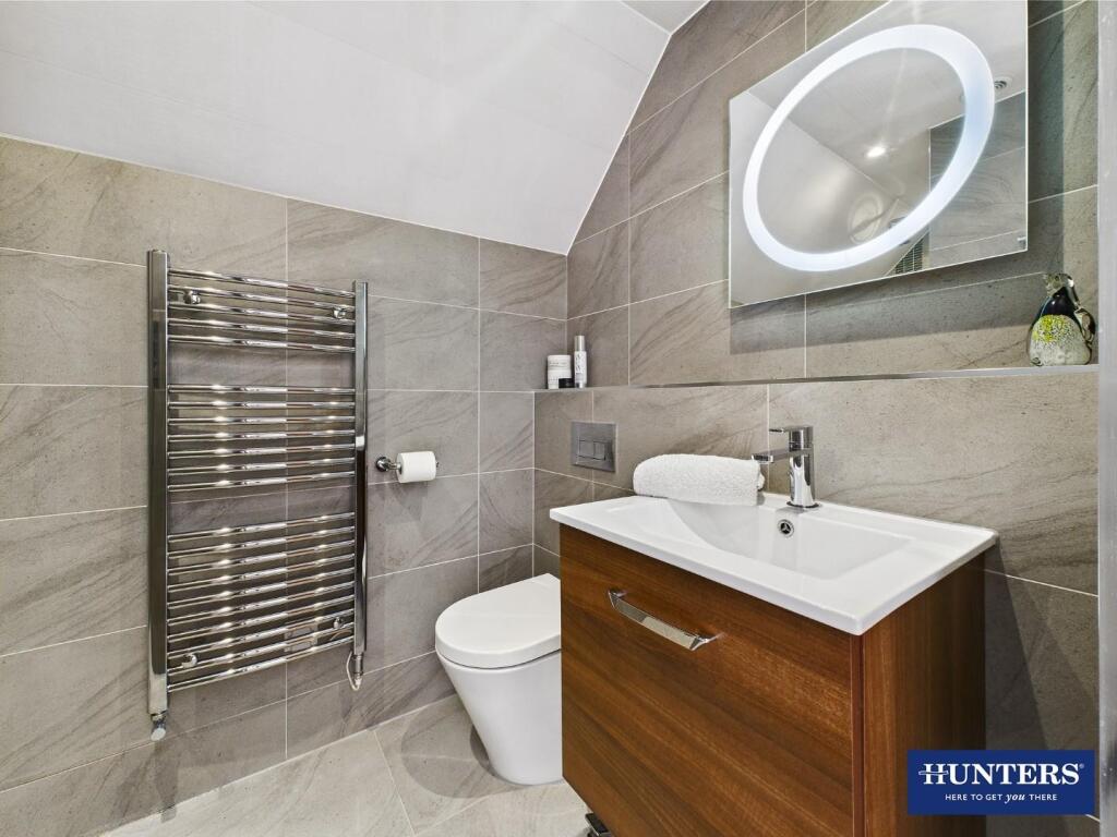 Bedroom Two En-Suite