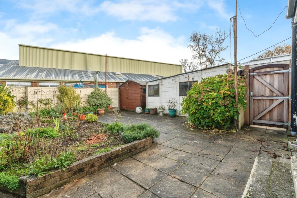 Calmore Road, Totton, Southampton, Hampshire, SO40