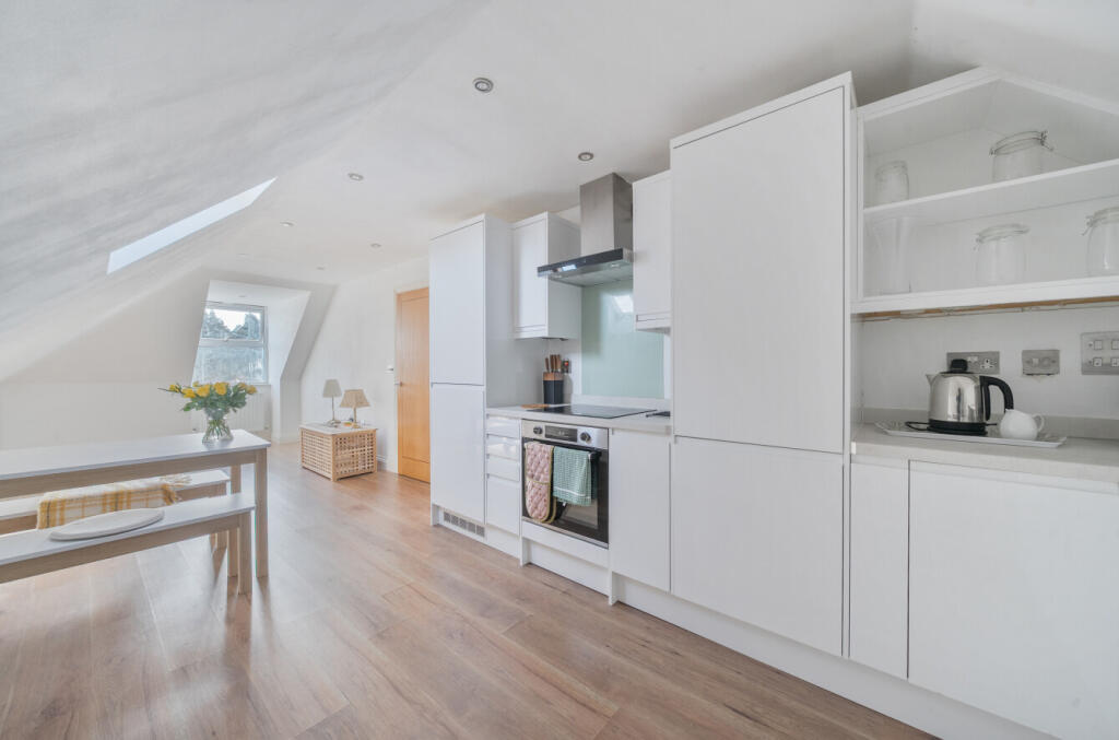 1373416-11-6909ce...