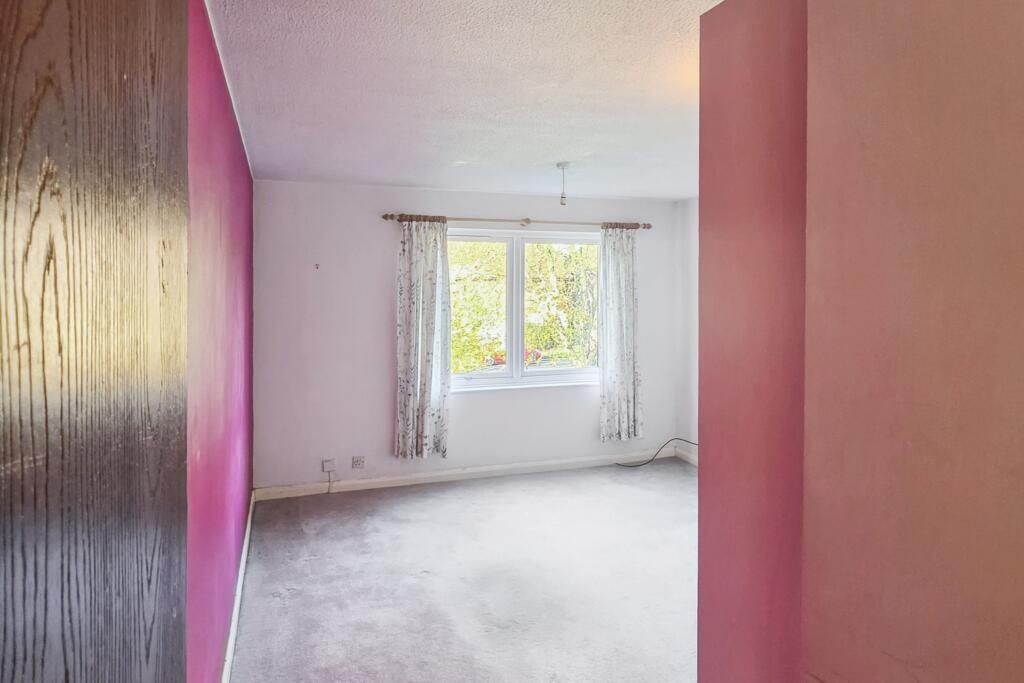 97 Peerless Drive, Uxbridge, Middlesex, UB9 6JF