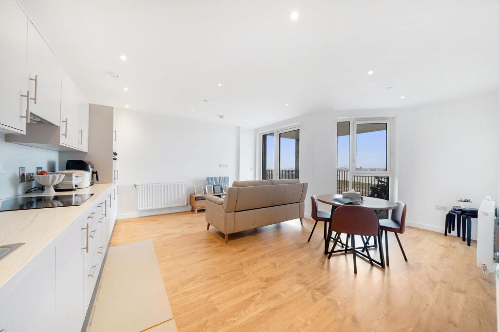 Reception / Kitchen