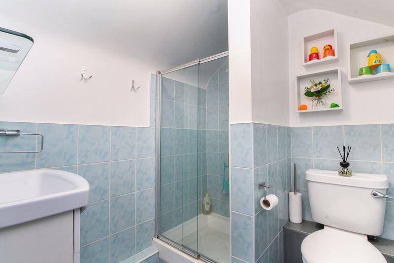 Bedroom Three En-Suite