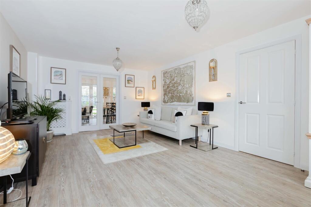 Water Lily Way_12.jpg