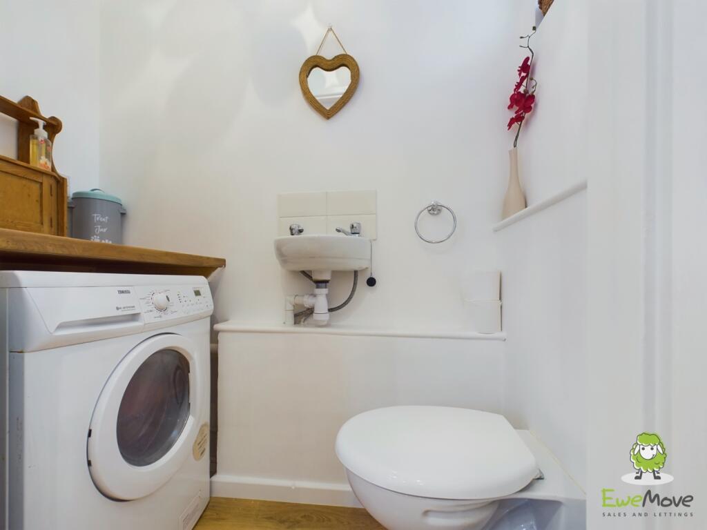 CAM03778G0-PR0086-STILL023