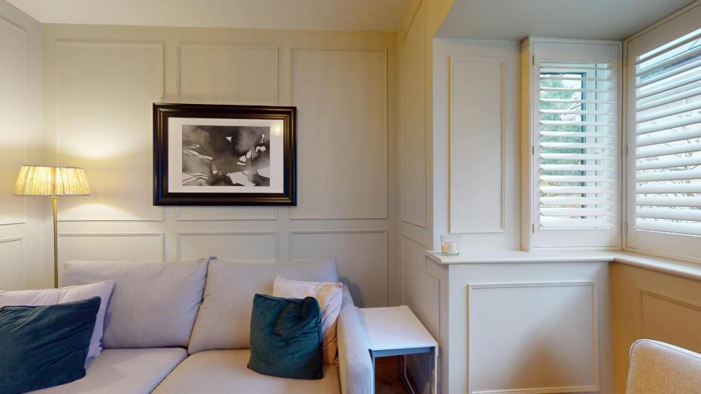 DAY ROOM