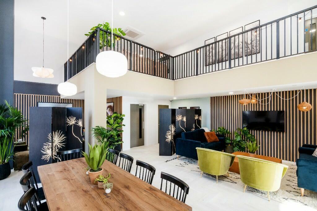 Resident's Lounge