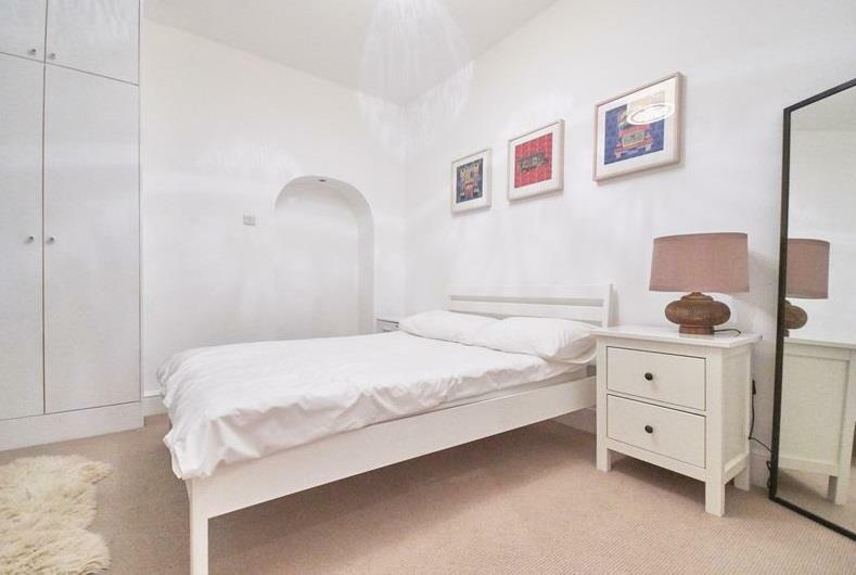 bedroom3.jpg