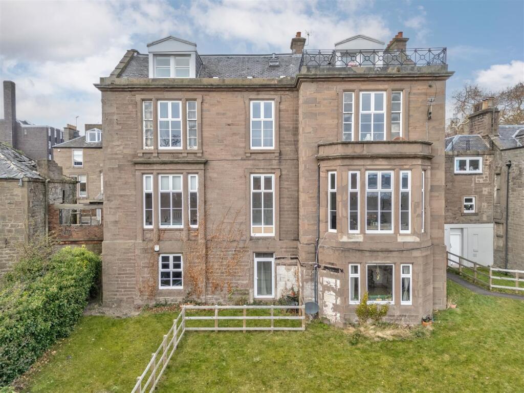 26E Roseangle Dundee-4.JPG