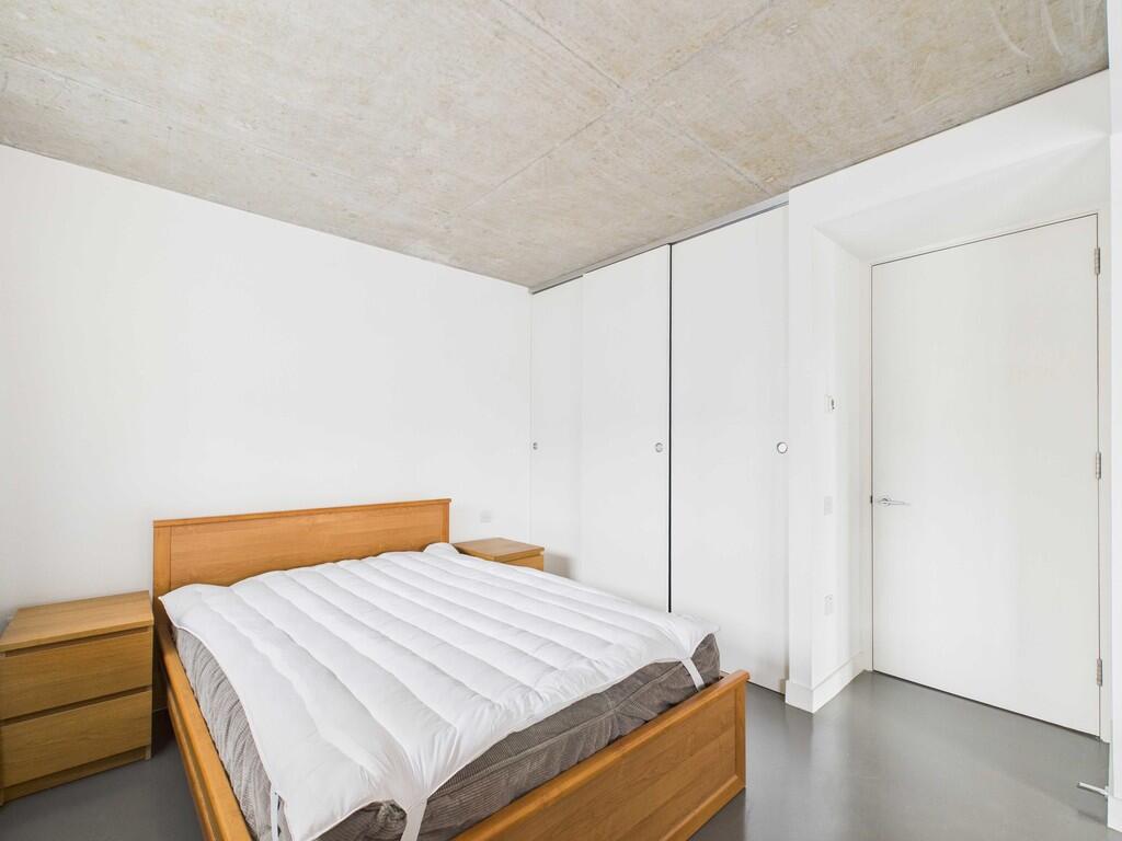 CAM03741G0-PR0115...