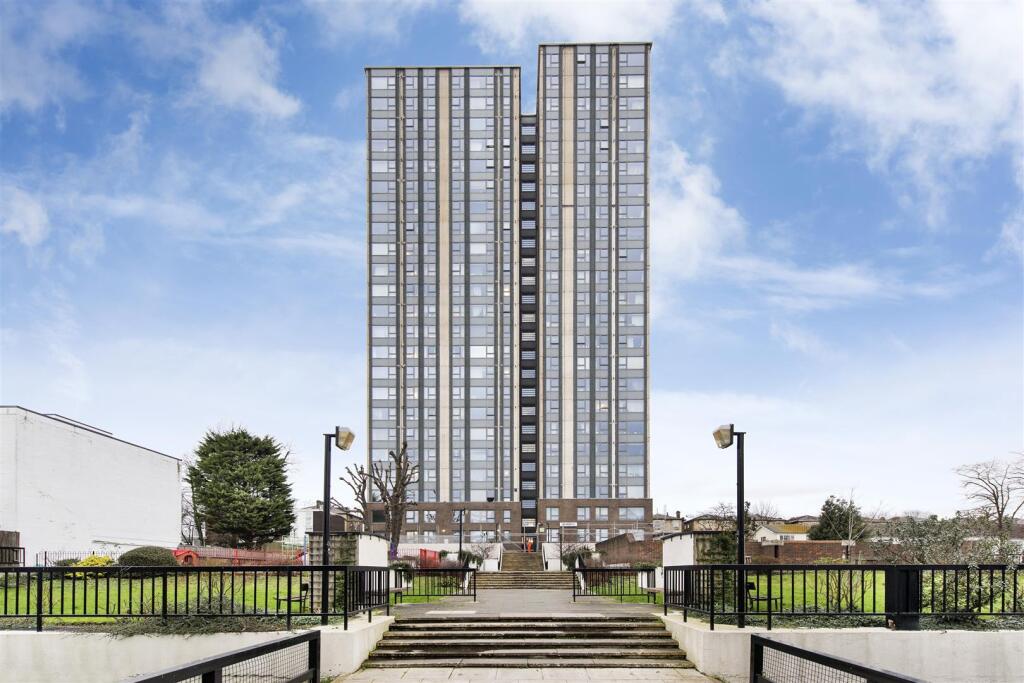 81 Dorney Tower(p) (1).jpg