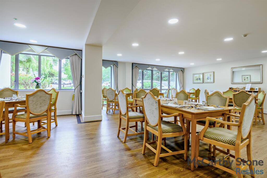 8662128-interior04-800.jpg