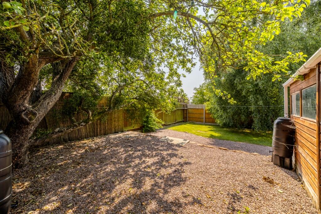 Sunset Cottage (Gipsey Bridge)-10