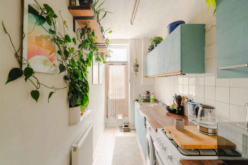 Garden Flat - Kitchen