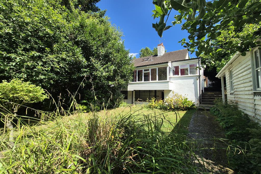 Detached bungalow for sale with extensive grounds