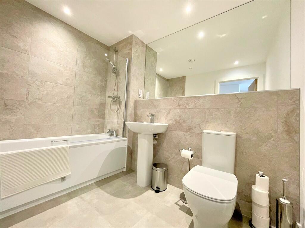 Bathroom (1)