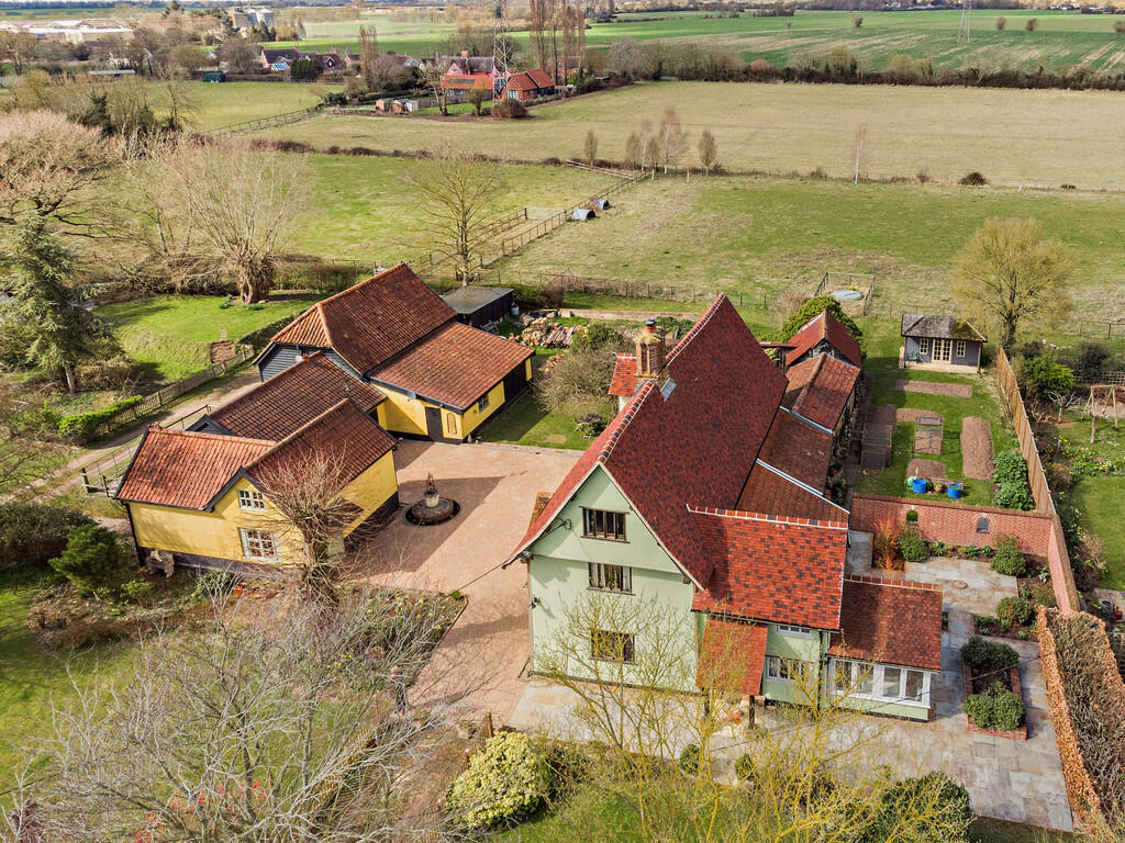 8640802-exterior1...