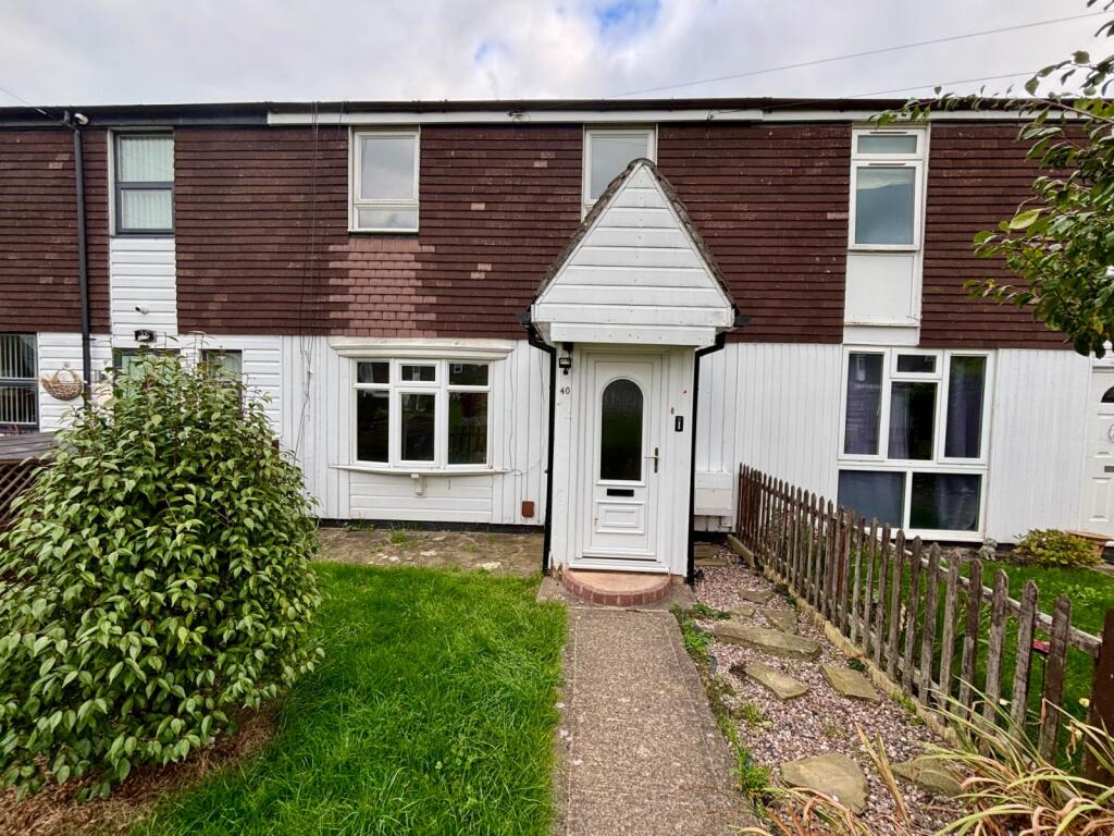 Chatcombe Drive, Worcester, Worcestershire, WR4