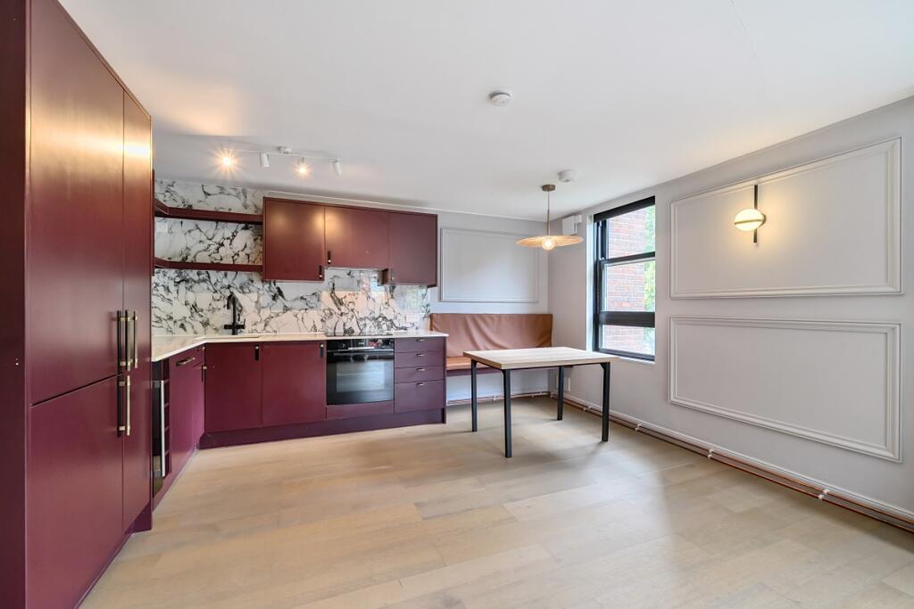 1314895-11-685add...