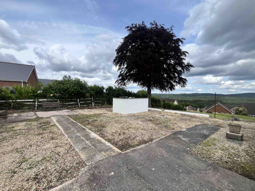 GARDEN AREA