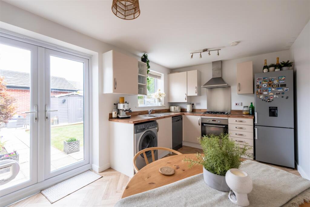 19 Thornley Green-006.jpg