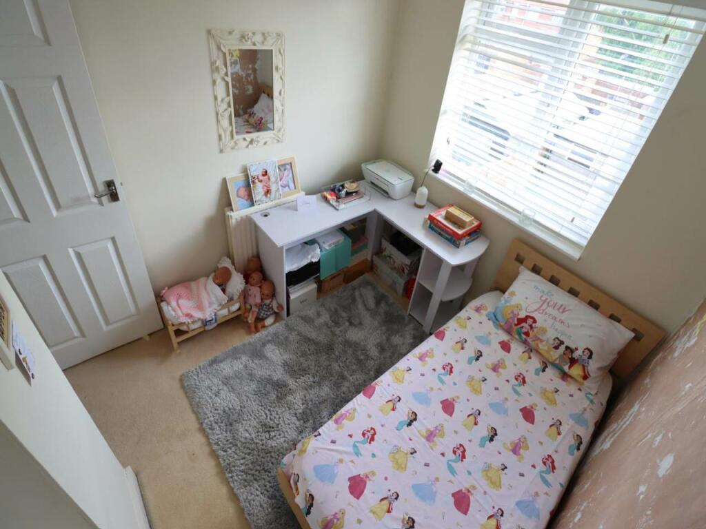 b70e7fad-b862-4179-b