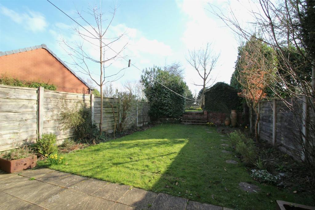 Gardens Aspect 2