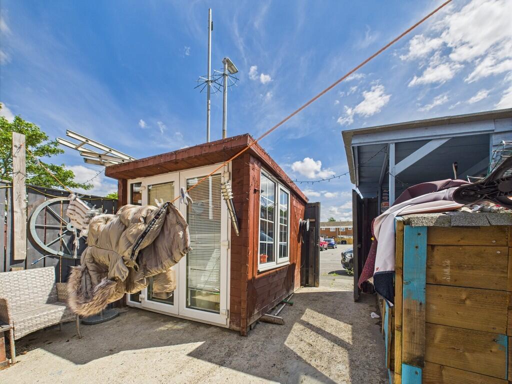 CAM01835G0-PR0251...