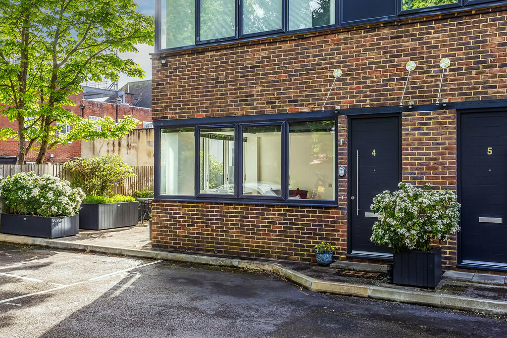 Flat-4-Ashworth-H...