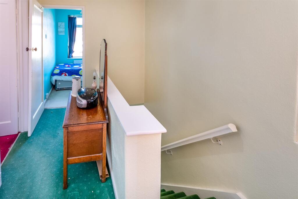 DSC_8376-Edit_room.jpg
