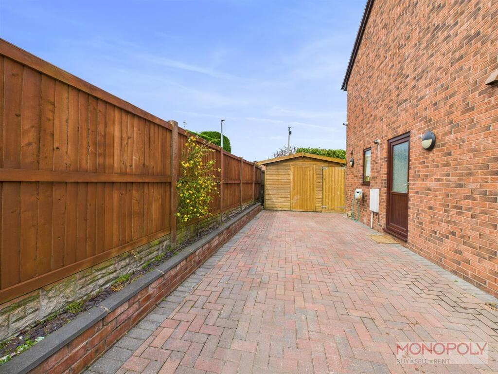 OUTSIDE TO THE FRONT