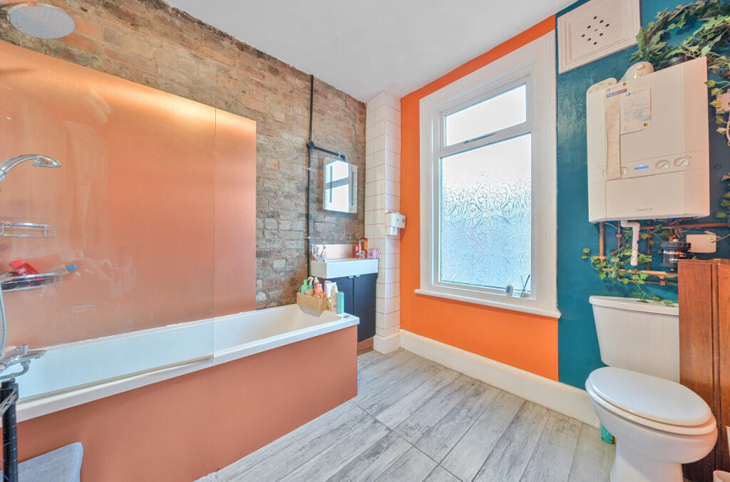 1384487-9-69247e1...