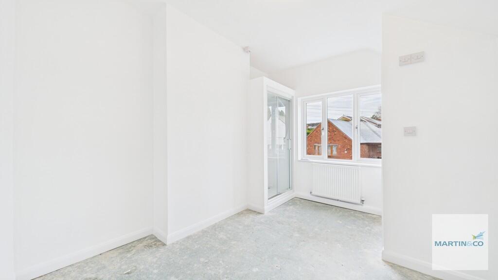 CAM03663G0-PR0222...