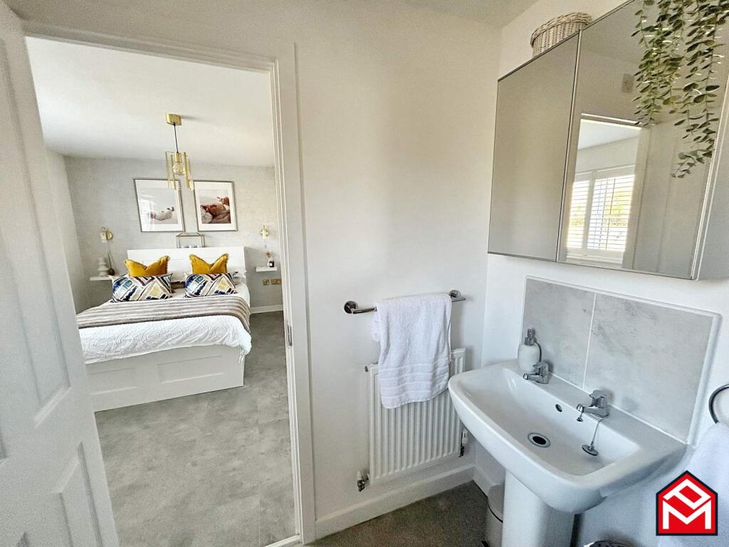 En-suite shower room