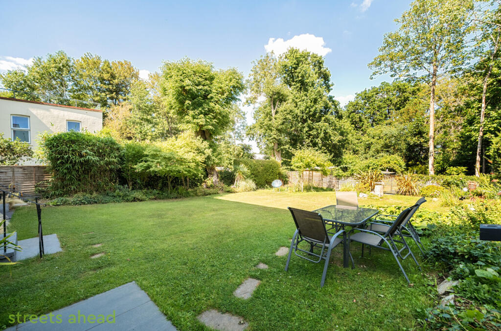 ef1d753e-726f-496...