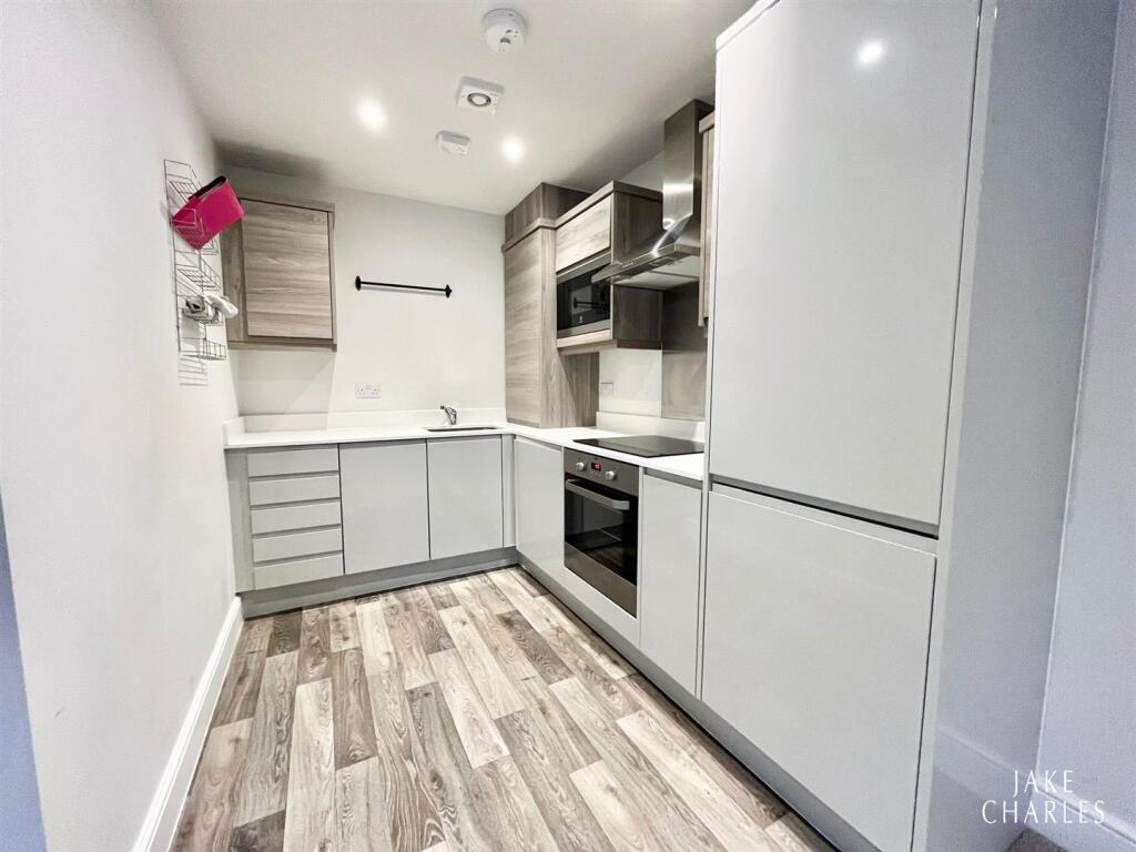 Soothouse Spring, St. Albans