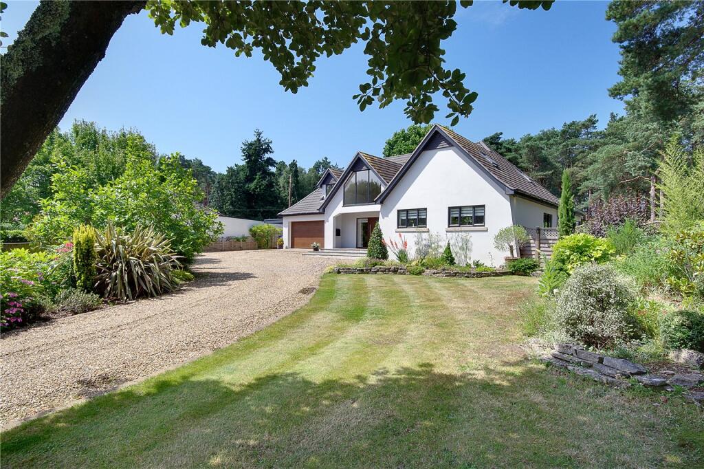 Avon Avenue, Ringwood, Dorset, BH24