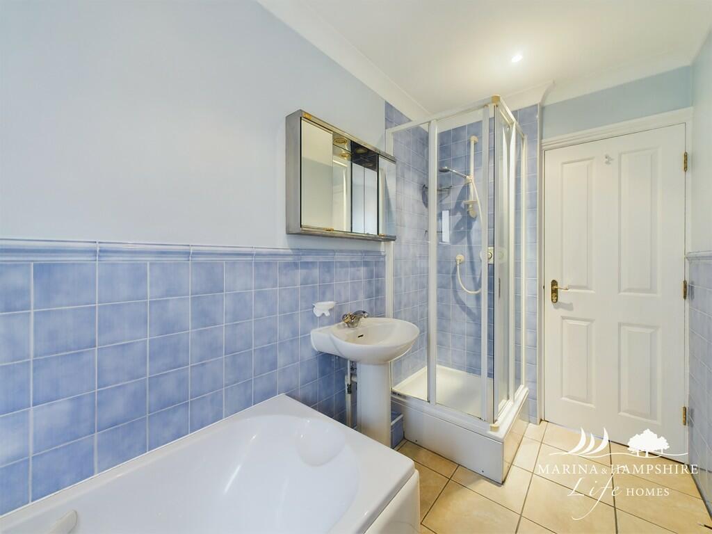 CAM03691G0-PR0018...