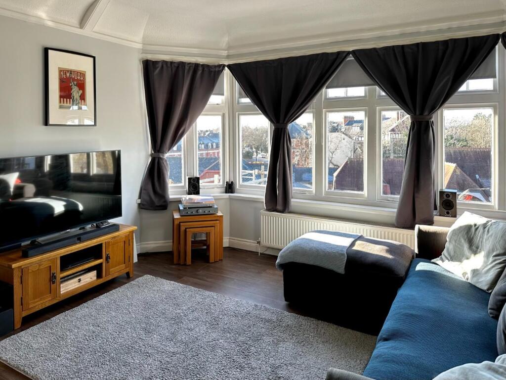Lansdowne House, 6 Plymouth Road, Penarth