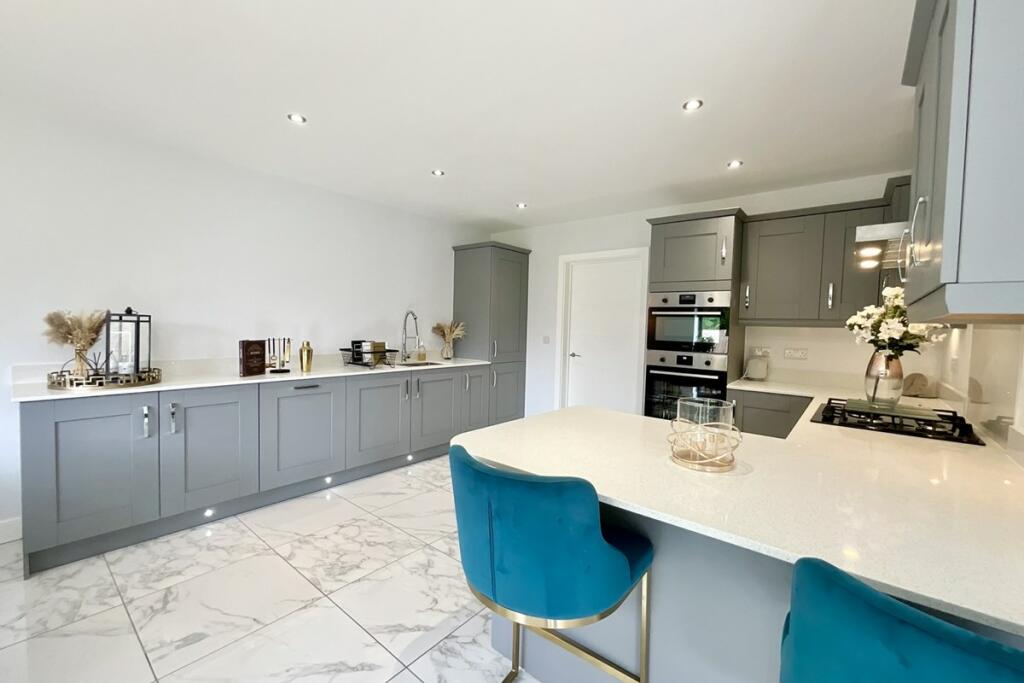 kitchen/living/dinin