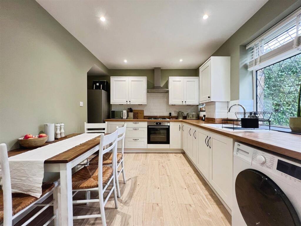 Dining Kitchen