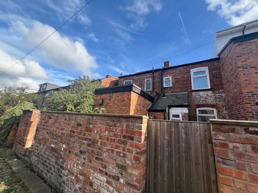 WhatsApp Image 2024-10-26 at 13.12.01 (1).jpeg