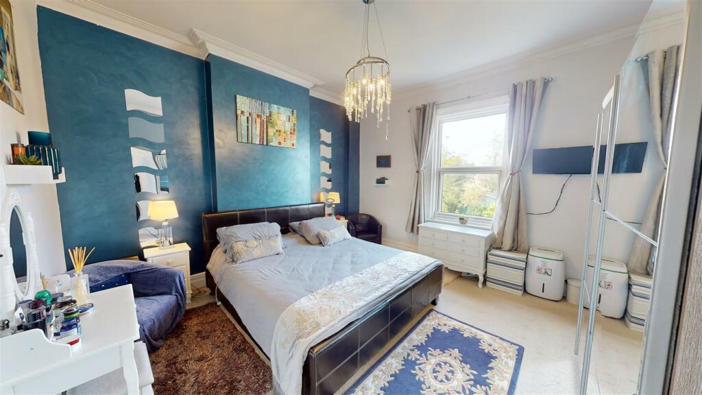 Hampton Road Bedroom