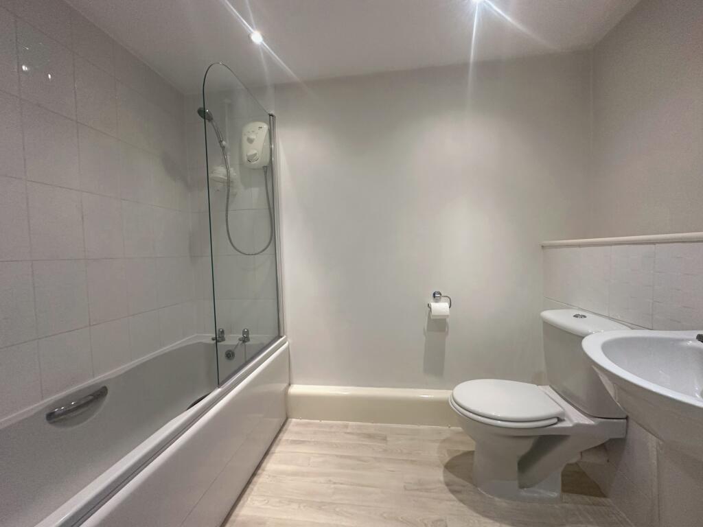 E9E3801E-0B66-4779-B1EF-41596A23E40B