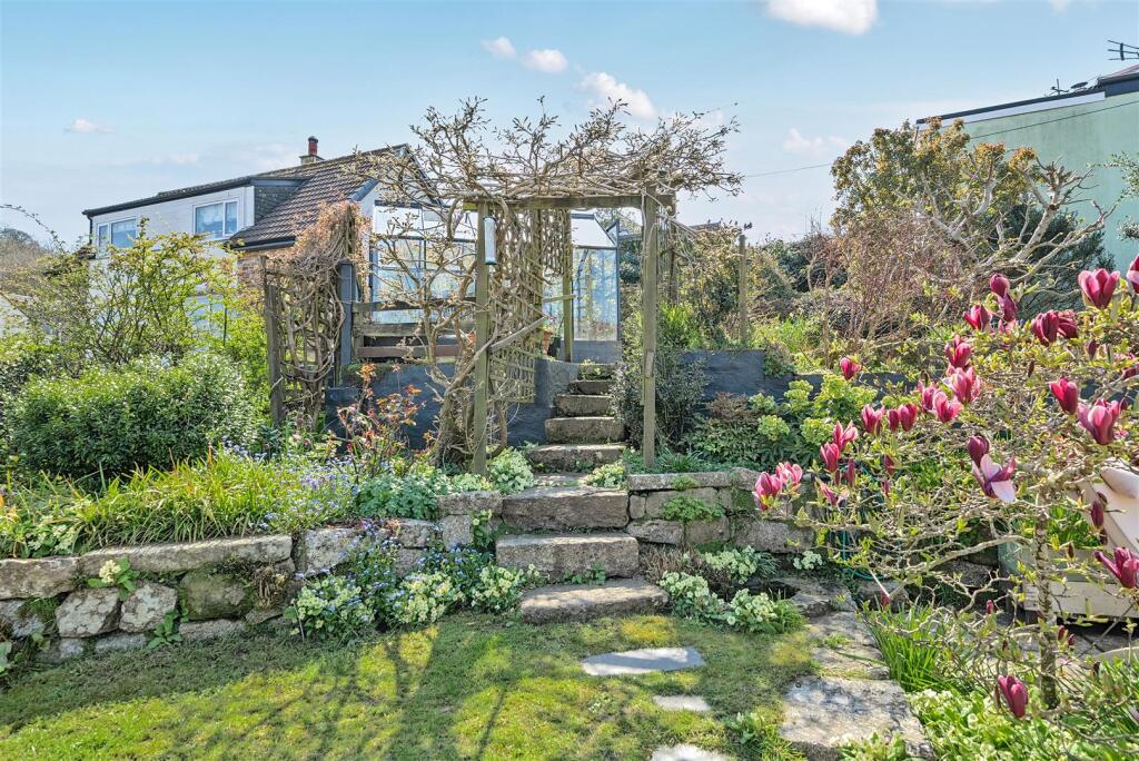 Garden.jpg