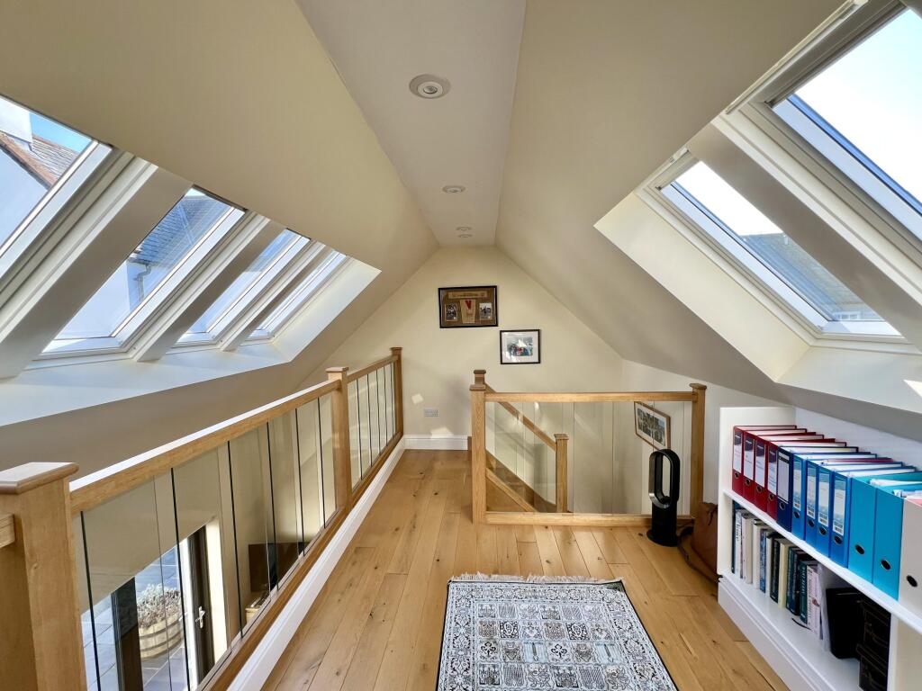 20 Millburn Street, Kirkcudbright - Williamson and