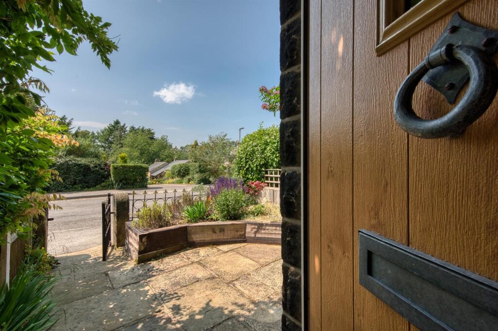 Saxton Mee 2 Fern Royd -0034.jpg