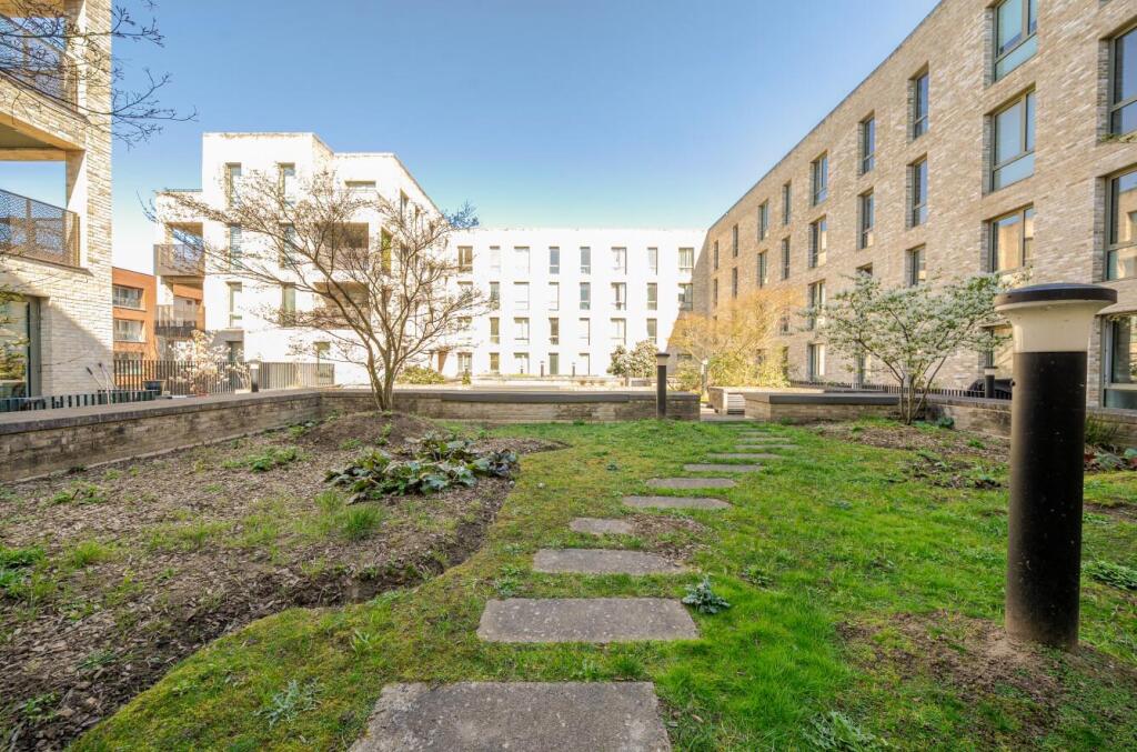 Davidson Frost-Wellings, DFW, Welford Court, Edgwa